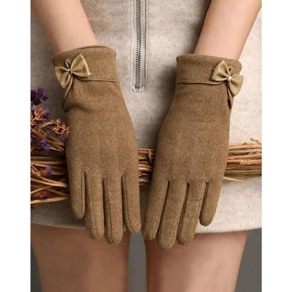 Ladies Khaki Bow Design Elegant Winter Gloves